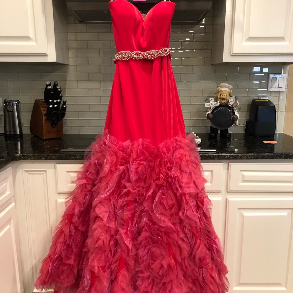 Panoply size 6 fuchsia pageant, prom gown